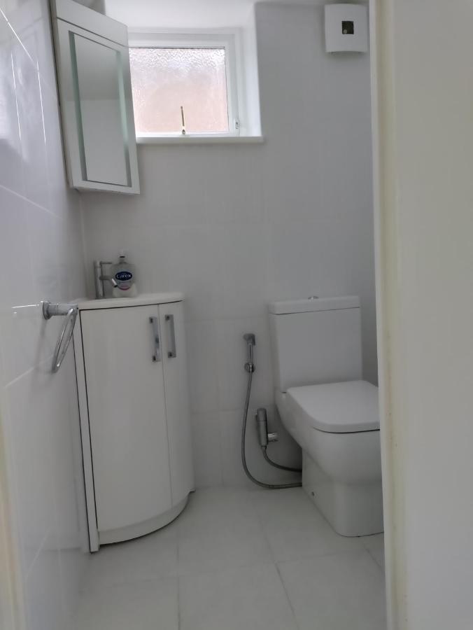 Beautiful House In Ruislip Ξενοδοχείο Northwood  Εξωτερικό φωτογραφία