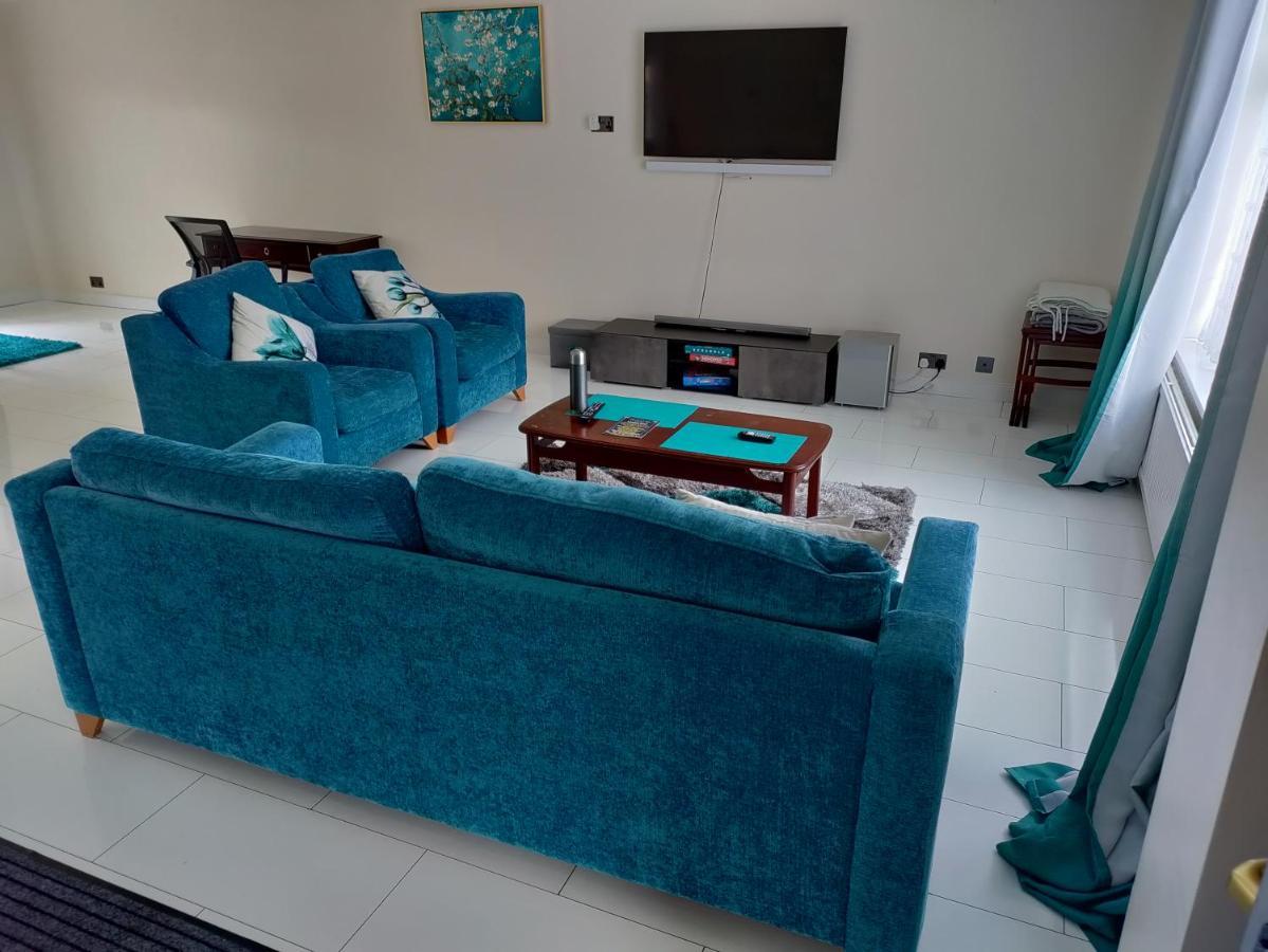 Beautiful House In Ruislip Ξενοδοχείο Northwood  Εξωτερικό φωτογραφία